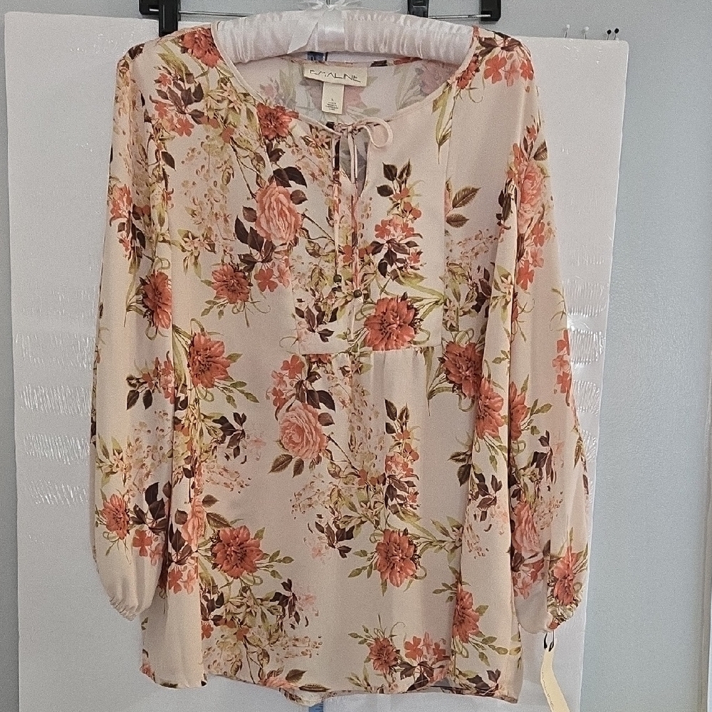 NWT EMALINE Size Large Cream and White Tie Front 3/4 Sleeve Blouse